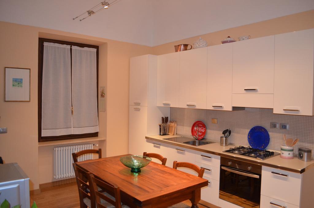 Apartment Alfieri Alba  Room photo